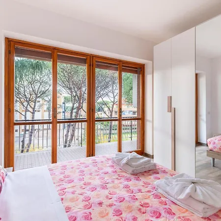 Parco Degli Acquedotti 3bedr Appartamento *