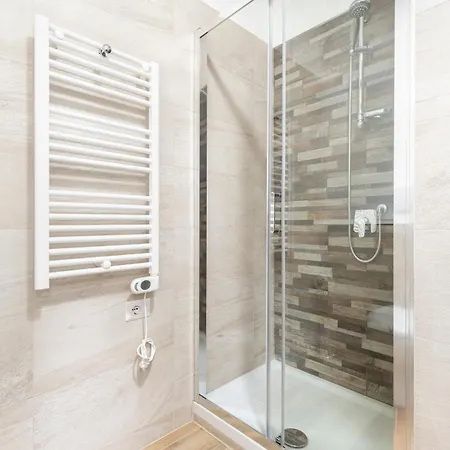 Parco Degli Acquedotti 3bedr Appartamento Roma