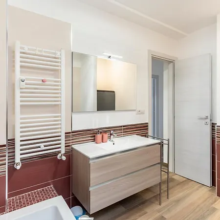 Parco Degli Acquedotti 3bedr Appartamento *